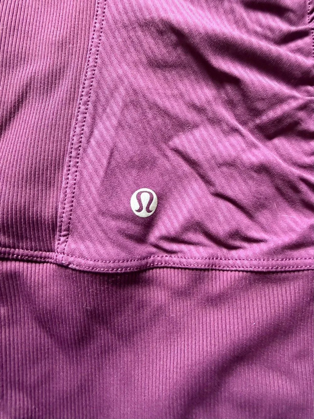 lululemon athletica Women's Reversible Hooded Zip Jacket - Plum